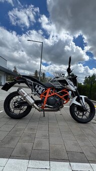 Predám Ktm Duke 690 - 7