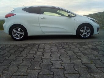 Predám s originál 78000 km - 7