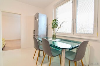 Veľký 3-izb byt balkón pivnica parkovanie Párovce Nitra - 7