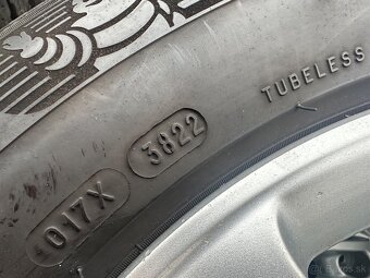Mercedes GLA zimná sada r17 + 215/65 Michelin - 7
