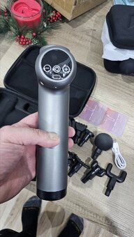 Lenovo Masážna pištoľ - 7