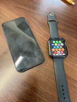 iPhone 12 mini + Apple watch 7 45mm - 7