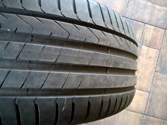 4 ks LETNÉ 255/45 R19 100V PIRELLI 2023 cca 6-7mm 200-€/sada - 7