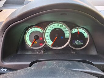 Toyota Corolla Verso 1,8 VVTi - 7