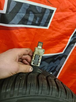 ŠKODA ORIGINAL SADA 5X112 R17 + 205/55 R17 - 7