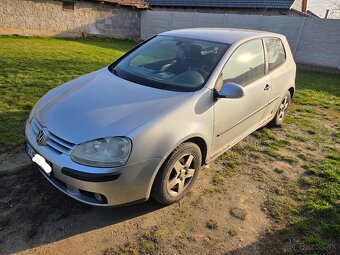 Vw golf 5 1.9. TDI 66kw - 7