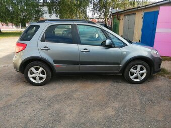 Suzuki SX4 - 7