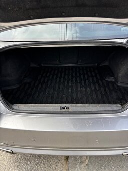 Subaru Legacy 2.0d 4x4 110kw top - 7