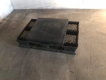 Plastove boxy 120x80cm, vyska 86cm, stohovatelne - 7