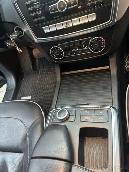 Mersedes-Benz ML 350 - 7