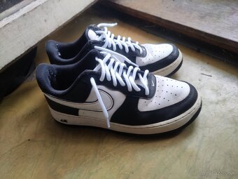 Pár 15€ všetky veľkosť 42 - 7