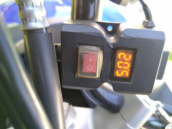 Predám Suzuki V-Strom 650 - 7