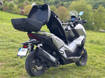 Honda ADV 350 Smart TOP BOX - 7