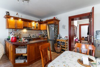 ZREKONŠTRUOVANÝ gazdovský dom, pozemok 1990m2, MÉRA - 7