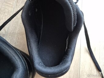 Čierne tenisky Adidas HOOPS 3.0, veľkosť 38 - 7