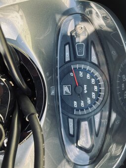 Predám Honda pcx 125 - 7