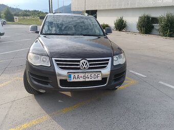 Predám VW Touareg 2,5 Tdi, r.2009, 128 KW - 7