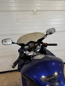 Honda vfr 800 vtec - 7