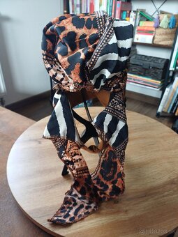 Vzdušné_vzorované_šatky - 7