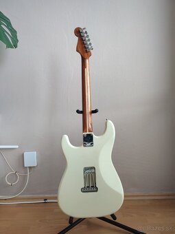 Predám kópiu Fender stratocaster - 7