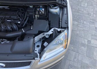 Ford Focus Trend 1.4 16V Tažné, Klima benzín manuál 59 kw - 7