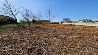 400 m2 POZEMOK na výstavbu rodinného domu - Kysta - 7