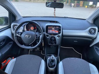 Predam Toyotu Aygo - 7