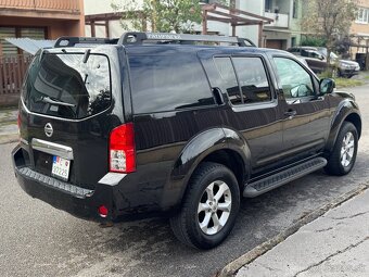 Nissan Pathfinder 2.5dci 4x4 dovoz TALIANSKO 7-miestny - 7