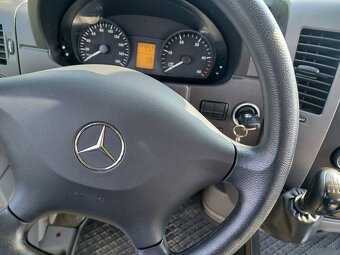 Mercedes sprinter - 7