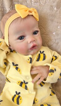 Realistická bábika Adelka - 7