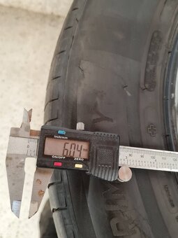 4x Michelin 215/65 R17 99V letné pneumatiky - - 7