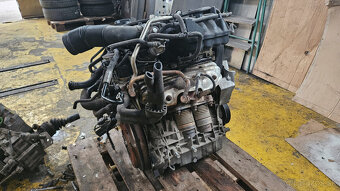 Octavia 1,6 benzin motor,riadenie,prevodovka - 7