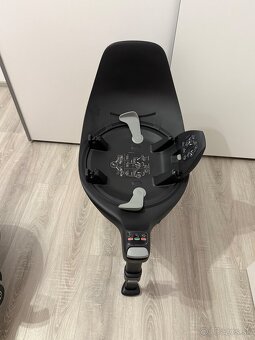 Cybex autosedačka a base T - 7