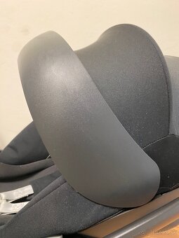 Polohovateľná autosedačka Cybex Cloud G i-size - 7