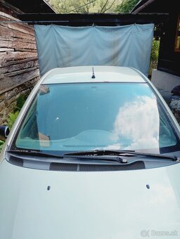 Predám Toyotu Yaris 2001 - 7