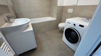 Prenajmem nový 2-izb. byt s balkónom a parkingom - 7