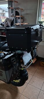 Predám hlinikový top case 65l na BMW KTM Honda a ine - 7