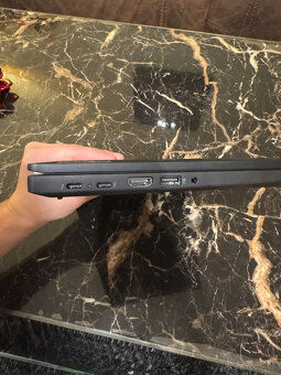 Lenovo ThinkPad P14s Gen 5 – Ryzen 7 Pro, 32 GB RAM, 1TB SSD - 7