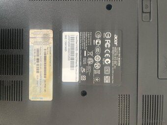 Acer Notebook - 5760ZG / 4GB RAM / 120GB SSD / Win 7 - 7