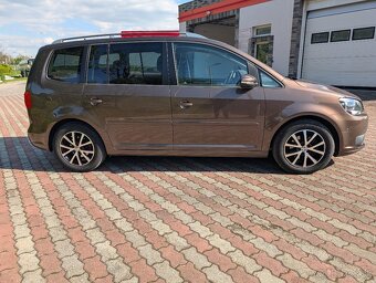 Volkswagen Touran 1.6 TDI Comfortline - 7