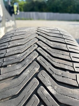 Michelin 225/45 R18 - 7