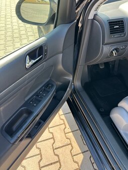 Predám vw golf 5 1.4 16v - 7