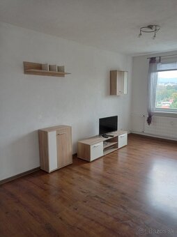 Prenájom veľký 2 izb.byt, ul. Dlhá, Chrenová,balkón. - 7