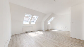 Priestranný 3-izbový byt v projekte Polianky B136 - 7