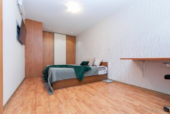 KLIMATIZOVANÝ BYT S TERASOU A ZÁHRADOU, Dunajská Lužná - 7