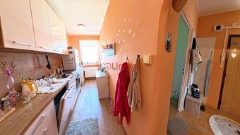 REZERVOVANÉ Nie dokonalý, ale s dušou – 3-izbový byt s lodž - 7