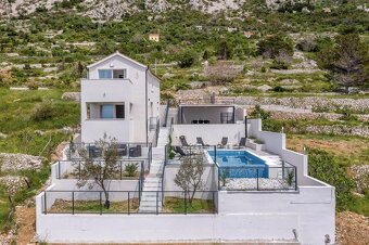 CHORVATSKO:Moderní vila s bazénem a panoramatickým výhledem - 7