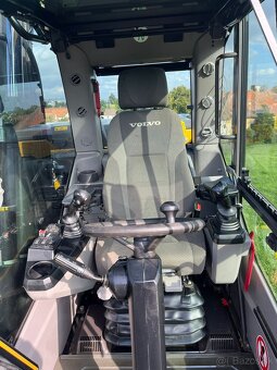 Kolesový bagr Volvo EW160E - 7