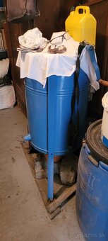 Predáme veci po včelárovi - 7