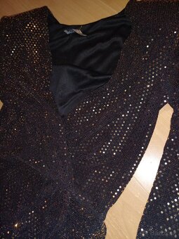 Zlaté spoločenské šaty - 7